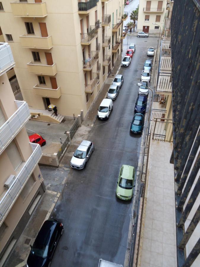B&B Mariupol ตราปานี ภายนอก รูปภาพ