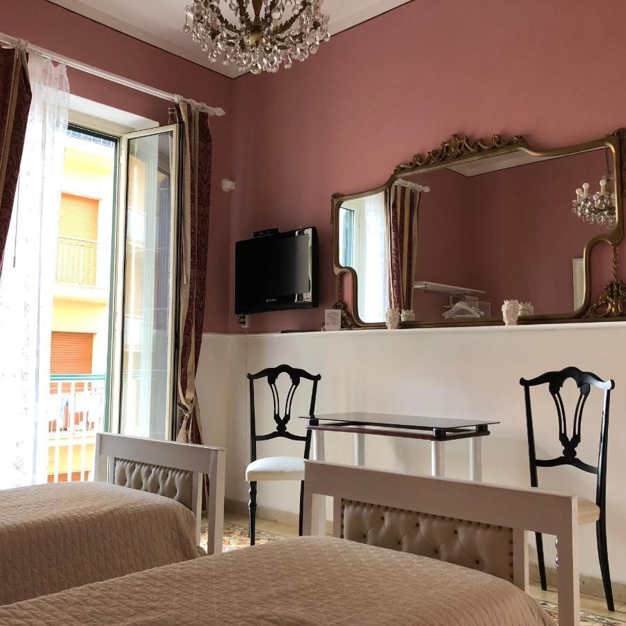 B&B Mariupol ตราปานี ภายนอก รูปภาพ